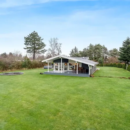 Timao - 750m From The Sea By Interhome *