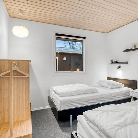 Timao - 750m From The Sea By Interhome Bøtø By