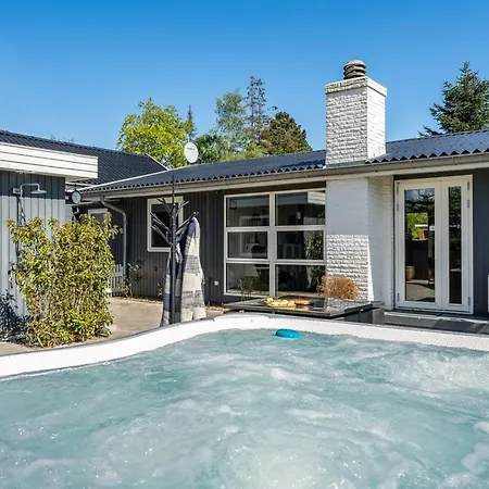 Timao - 750m From The Sea By Interhome Hébergement de vacances *